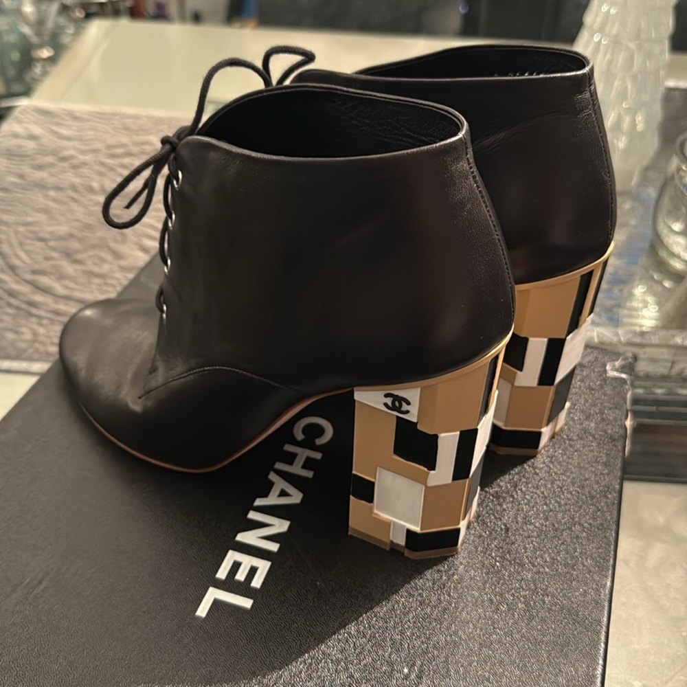 CHANEL Unique Black Leather Booties with geometric tiled heels